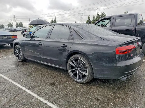 WUAJ5AFD0HN900713 2017 AUDI S8 - Image 2