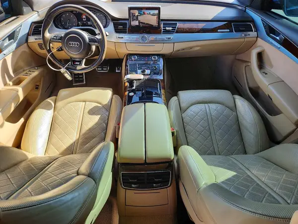 WUAJ5AFD3GN900834 2016 AUDI S8 - Image 8