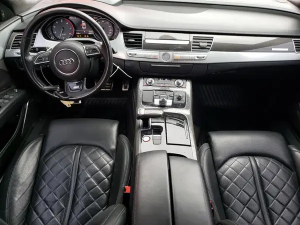 WUAJ5AFD4HN900519 2017 AUDI S8 - Image 8