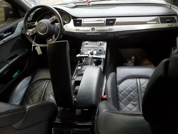 WUAJ5AFD8HN900765 2017 AUDI S8 - Image 8