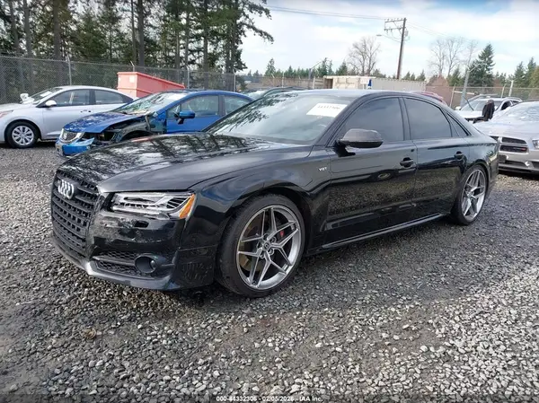 WUAJ5AFD9GN900529 2016 AUDI S8 - Image 2