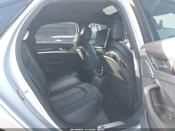 WUAJ5AFD9HN901228 2017 AUDI S8 - Image 8
