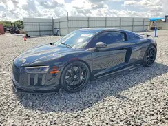 WUAKBAFX1H7904524 2017 AUDI R8
