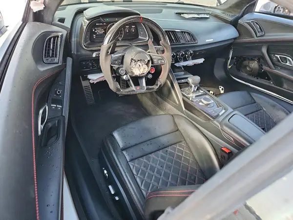 WUAKBAFX5L7901988 2020 AUDI R8 - Image 8