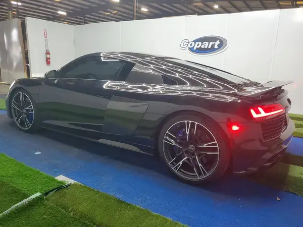 WUAKBAFX5M7901359 2021 AUDI R8 - Image 2