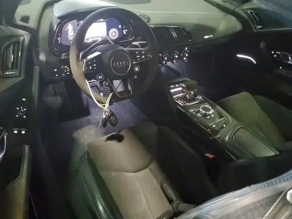 WUAKBAFX5M7901359 2021 AUDI R8 - Image 8