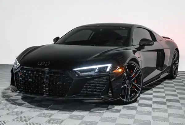 WUAKBAFX6P7901XXX 2023 AUDI R8 - Image 2