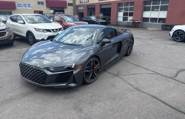 WUAKBAFX7M7900472 2021 AUDI R8 - Image 2