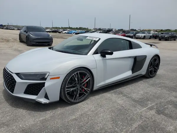 WUAKBAFX9L7900195 2020 AUDI R8 - Image 1