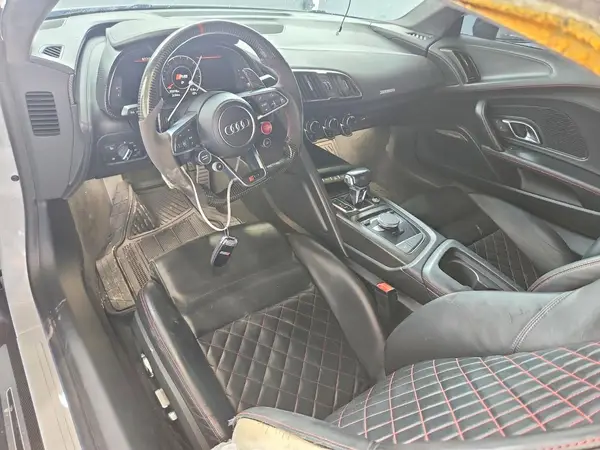 WUAKBAFXXH7903954 2017 AUDI R8 - Image 8