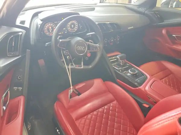WUAKBAFXXJ7900428 2018 AUDI R8 - Image 8