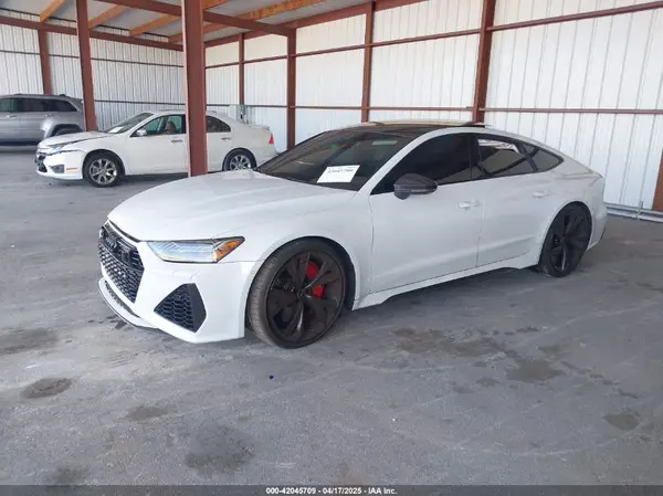 WUAPCBF21PN906989 2023 AUDI RS7 - Image 2