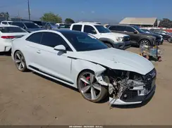WUAPWAF50JA904564 2018 AUDI RS5