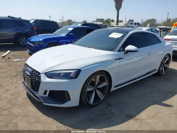 WUAPWAF50JA904564 2018 AUDI RS5 - Image 2