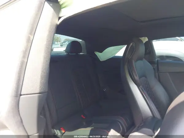 WUAPWAF50JA904564 2018 AUDI RS5 - Image 8