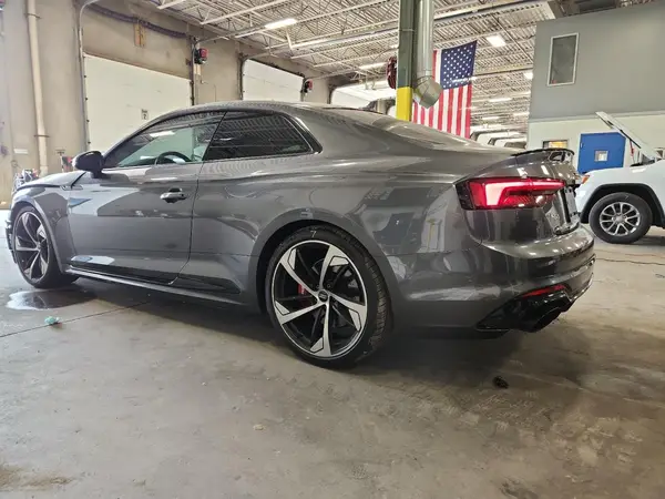 WUAPWAF52JA905229 2018 AUDI RS5 - Image 2
