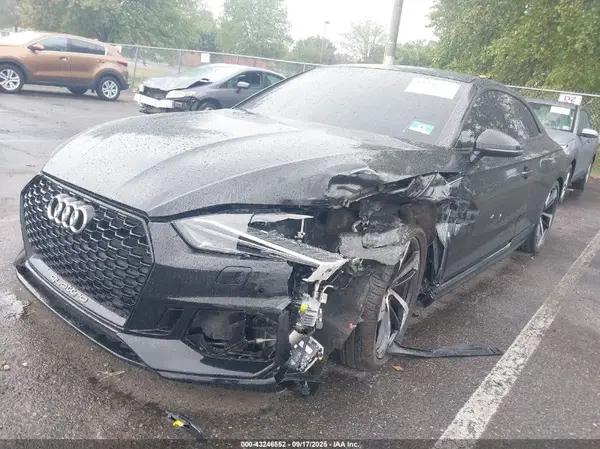 WUAPWAF56JA903032 2018 AUDI RS5 - Image 2