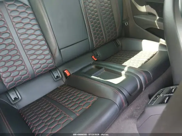 WUAPWAF57JA902360 2018 AUDI RS5 - Image 8