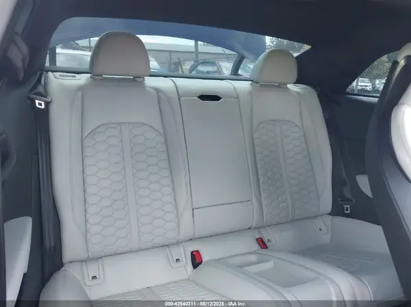 WUAPWAF57KA906703 2019 AUDI RS5 - Image 8