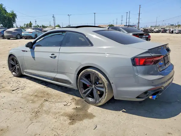 WUAPWAF57KA908189 2019 AUDI RS5 - Image 2
