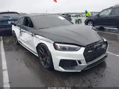 WUAPWAF5XJA905043 2018 AUDI RS5