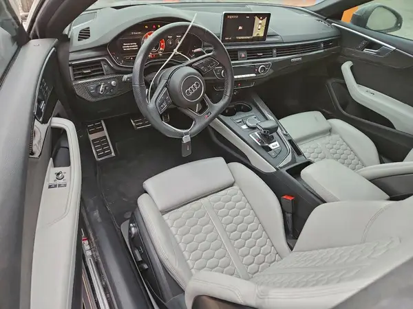WUAPWAF5XKA904038 2019 AUDI RS5 - Image 8