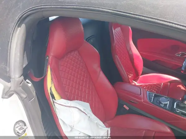 WUAVACFX0H7903232 2017 AUDI R8 - Image 8