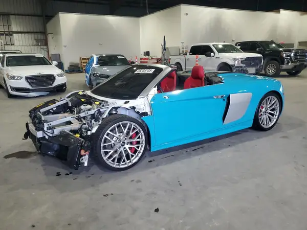 WUAVACFX3J7900217 2018 AUDI R8