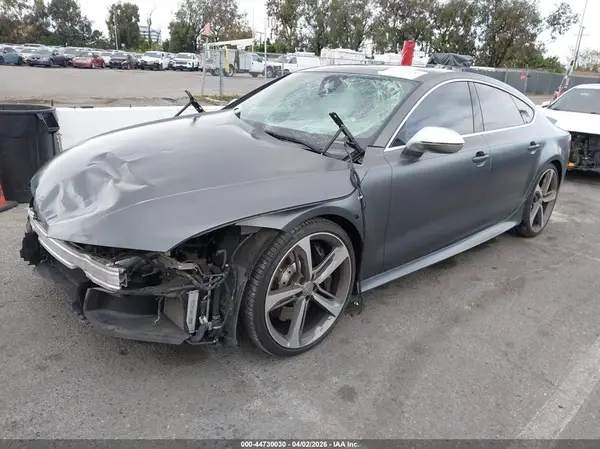 WUAW2AFC6GN902213 2016 AUDI RS7 - Image 2