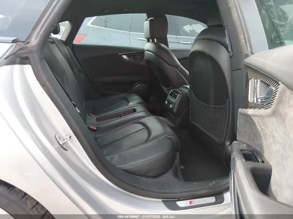 WUAW2AFC9GN903338 2016 AUDI RS7 - Image 8