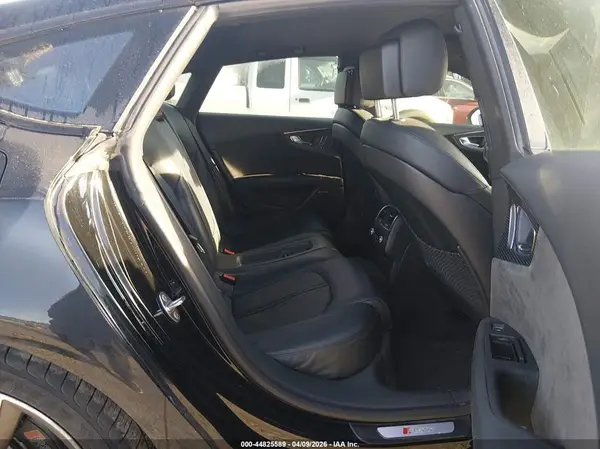 WUAW2AFCXGN901694 2016 AUDI RS7 - Image 8