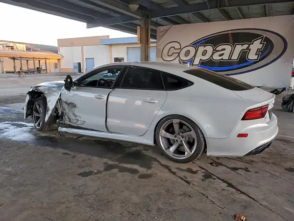 WUAW2AFCXGN902828 2016 AUDI RS7 - Image 2