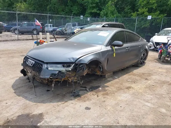 WUAWAAFC2JN900369 2018 AUDI RS7 - Image 2