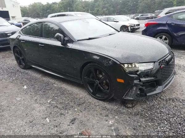 WUAWAAFC6JN900018 2018 AUDI RS7
