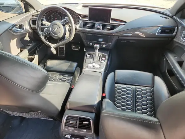 WUAWAAFC7HN900040 2017 AUDI RS7 - Image 8