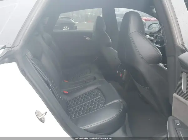WUAWRAFC2HN905400 2017 AUDI RS7 - Image 8