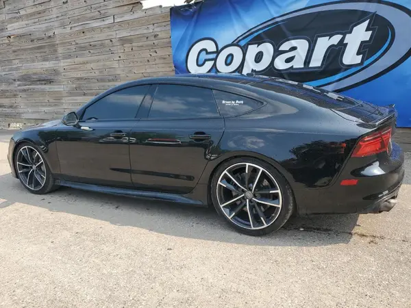 WUAWRAFC3GN903427 2016 AUDI RS7 - Image 2