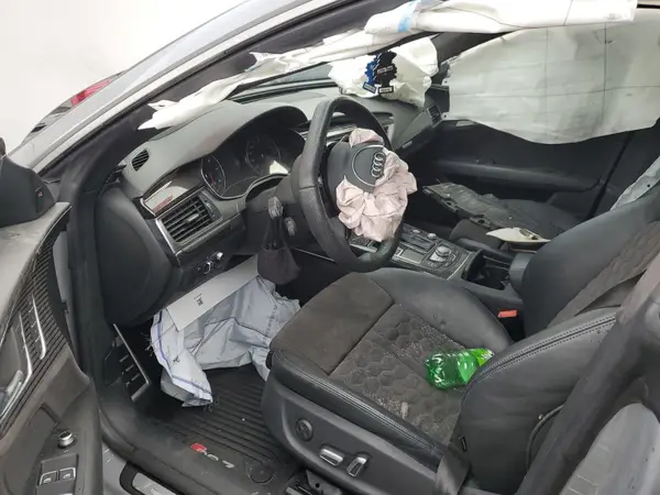 WUAWRAFC3HN904188 2017 AUDI S7 - Image 8