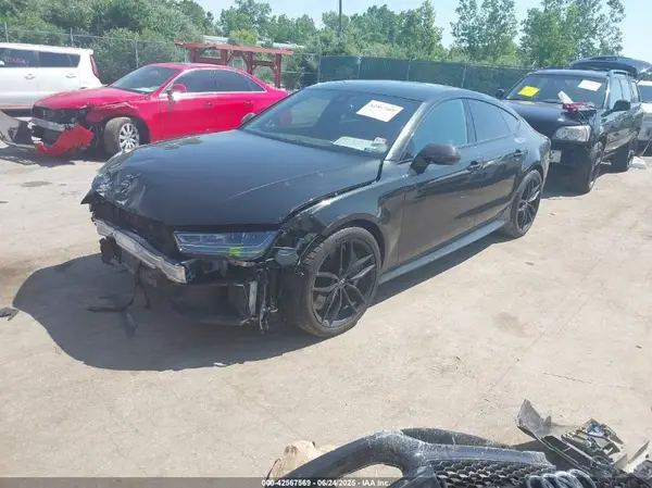 WUAWRAFCXHN901949 2017 AUDI RS7 - Image 2