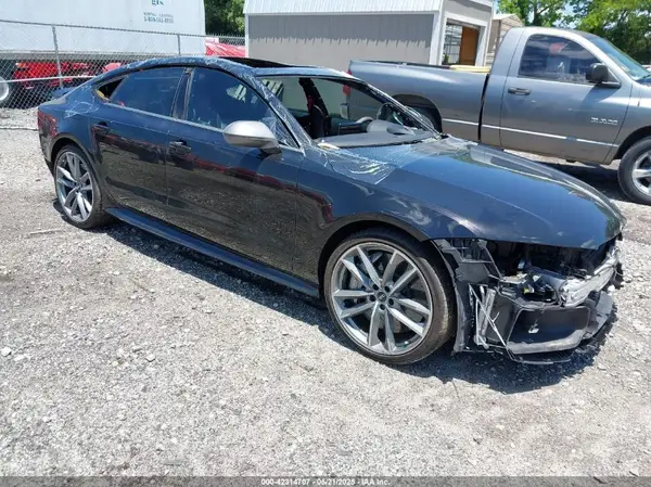 WUAWRBFC4HN902942 2017 AUDI RS7 - Image 1