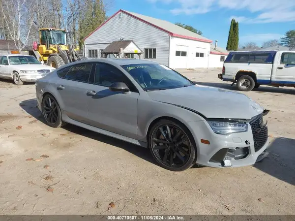WUAWRBFC5JN900221 2018 AUDI RS7 - Image 1