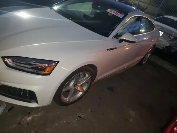WUUDNCF58JA102579 2018 AUDI A5 - Image 1