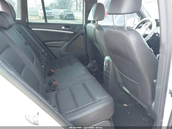 WVGAV7AX0GW036106 2016 VOLKSWAGEN TIGUAN - Image 8