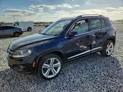 WVGAV7AX0GW042925 2016 VOLKSWAGEN TIGUAN