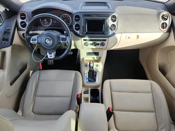 WVGAV7AX0GW042925 2016 VOLKSWAGEN TIGUAN - Image 8