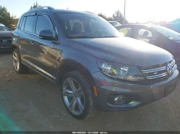 WVGAV7AX0GW043492 2016 VOLKSWAGEN TIGUAN