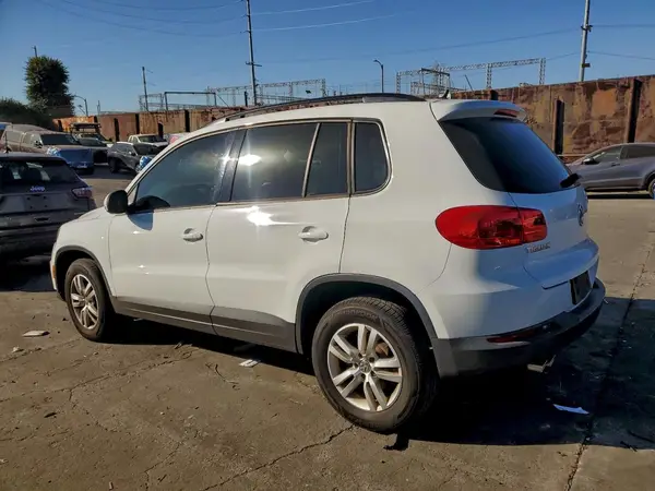 WVGAV7AX0GW512595 2016 VOLKSWAGEN TIGUAN - Image 2