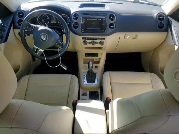 WVGAV7AX0GW512595 2016 VOLKSWAGEN TIGUAN - Image 8