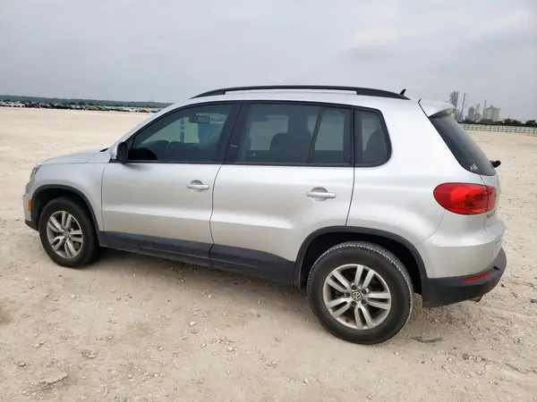 WVGAV7AX0GW517831 2016 VOLKSWAGEN TIGUAN - Image 2
