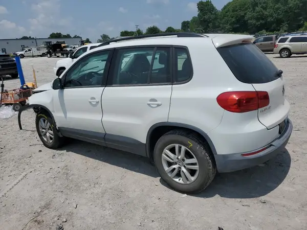 WVGAV7AX0GW526531 2016 VOLKSWAGEN TIGUAN - Image 2